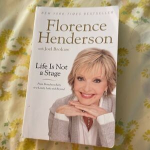 ☘️Life Is Not a Stage - Florence Henderson bio paperback book “Brady Bunch” mom📚